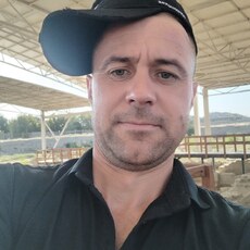 Фотография мужчины Виктор, 35 лет из г. Астана