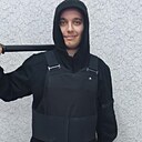 Артур, 18 лет