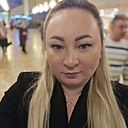 Polly, 33 года