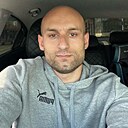 Роман, 33 года