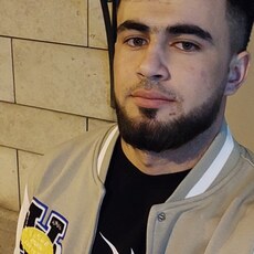 Фотография мужчины Сухроб, 22 года из г. Химки