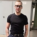 Mike Tikhonov, 29 лет