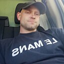 Максим, 33 года