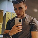 Макс, 22 года