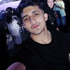 Фотография мужчины Рашат, 20 лет из г. Новый Уренгой