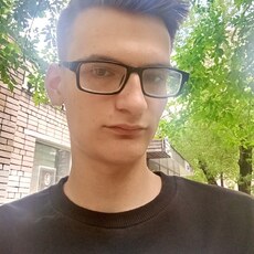 Фотография мужчины Миша, 18 лет из г. Москва