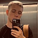 Валерий, 22 года