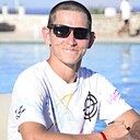 Денис, 24 года