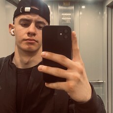 Фотография мужчины Данил, 20 лет из г. Нижневартовск