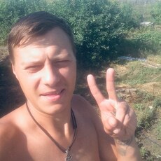 Фотография мужчины Роман, 18 лет из г. Саратов