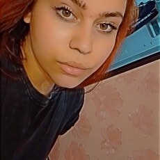 Фотография девушки Арина, 19 лет из г. Ростов-на-Дону