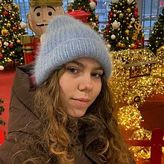 Фотография девушки Ульяна, 18 лет из г. Новосибирск