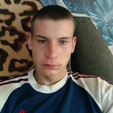 Фотография мужчины Виктор, 19 лет из г. Бийск