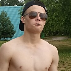 Фотография мужчины Захар, 18 лет из г. Благовещенск