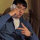 Алишер, 18 лет