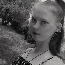 Фотография девушки Дарьч, 19 лет из г. Орел