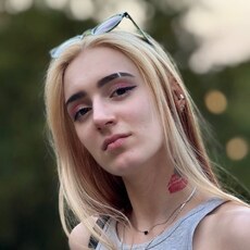 Фотография девушки Salmi, 22 года из г. Прага