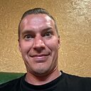 Максим, 33 года