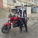 Andre, 44 года