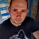 Денис, 33 года