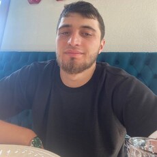 Фотография мужчины Зияд, 27 лет из г. Москва