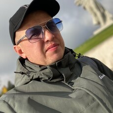 Фотография мужчины Артём, 30 лет из г. Шахтерск