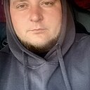 Максим, 32 года