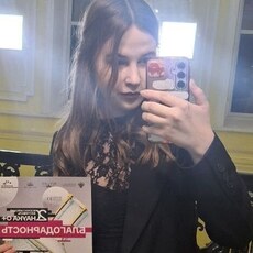 Фотография девушки Виктория, 19 лет из г. Рязань