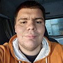 Артём, 23 года