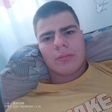 Фотография мужчины Danil, 21 год из г. Белогорск (Крым)