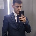 Артур, 24 года