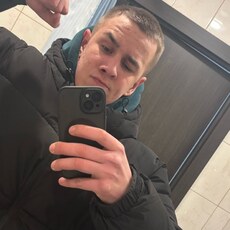 Фотография мужчины Денис, 20 лет из г. Киров