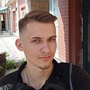 Максим, 21 год