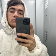 Фотография мужчины Мехрубон, 19 лет из г. Тюмень