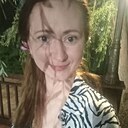 Лариса, 25 лет