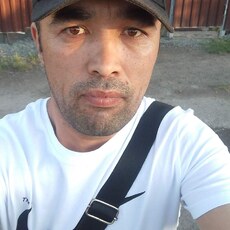 Фотография мужчины Илхом, 42 года из г. Ош