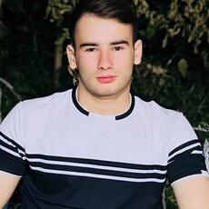 Фотография мужчины Нушервон, 28 лет из г. Санкт-Петербург