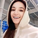 Удалилась, 26 лет