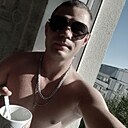 Максим, 27 лет