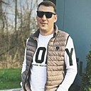 Саша, 32 года