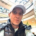 Роман, 22 года