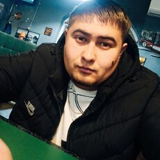 Фотография мужчины Риназ, 23 года из г. Оренбург