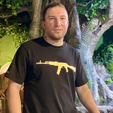 Фотография мужчины Артём, 35 лет из г. Алчевск