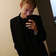 Фотография мужчины Влад, 25 лет из г. Новый Уренгой