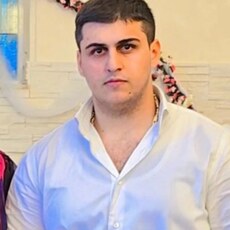 Эльнур, 44 из г. Мюнхен.