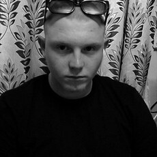 Фотография мужчины Денис, 18 лет из г. Новосибирск