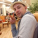 Антон, 32 года