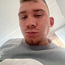 Максим, 23 года