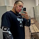 Роман, 21 год