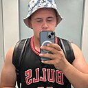 Артем, 28 лет